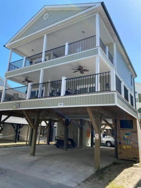 5 BR Newer Luxury Beach House w/ocean view!